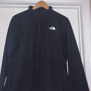 The North Face Women's  Windwall Jacket (Brand New)